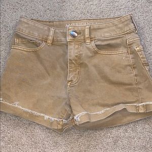american eagle tan shorts